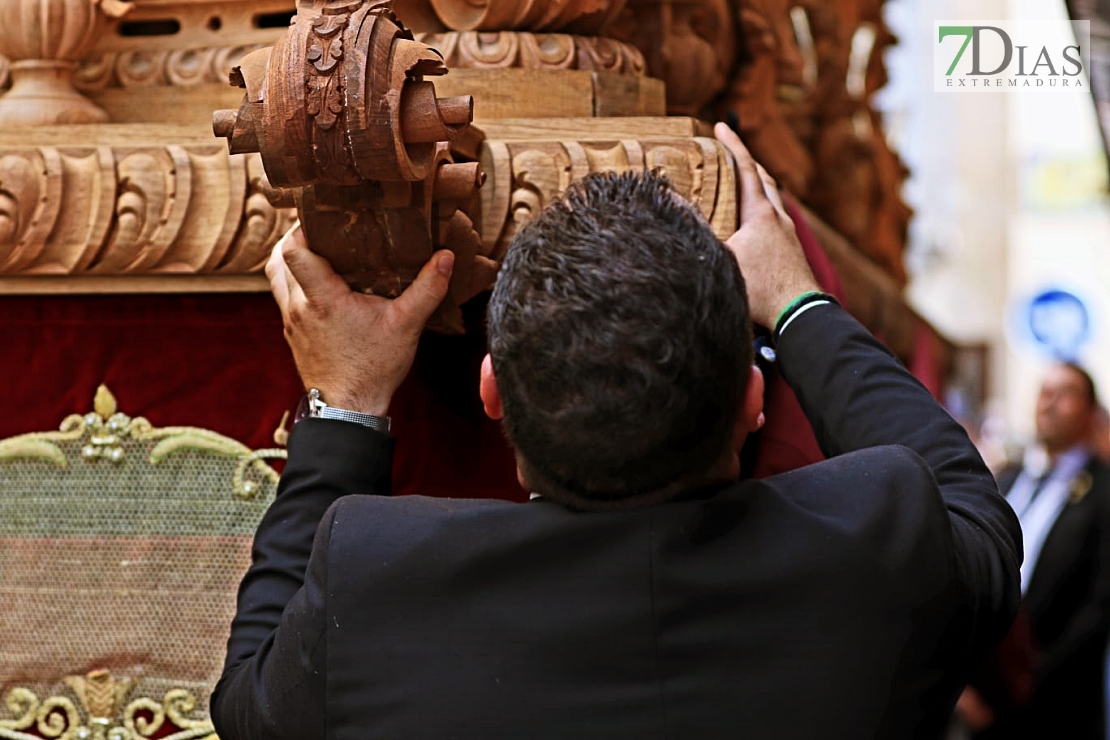 Las mejores imágenes del Domingo de Resurrección en Badajoz