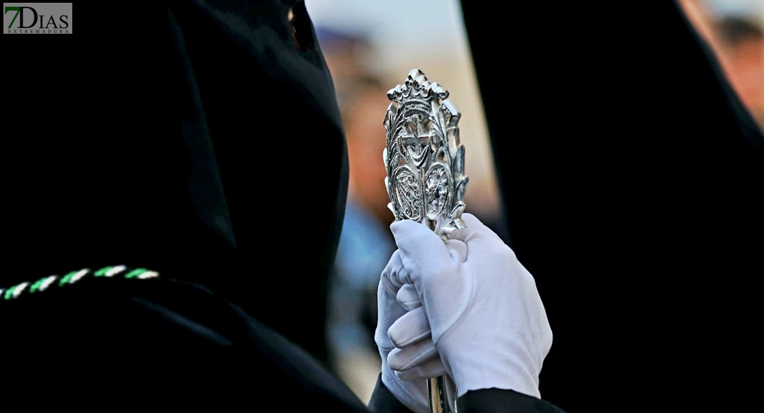 Las mejores imágenes del miércoles Santo en Badajoz