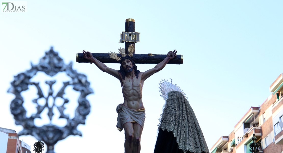 Las mejores imágenes del Martes Santo en Badajoz