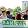 Cerca de 1.000 extremeños salen a la calle para reclamar una sanidad pública