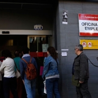 Aumenta el paro en España en 103.800 personas