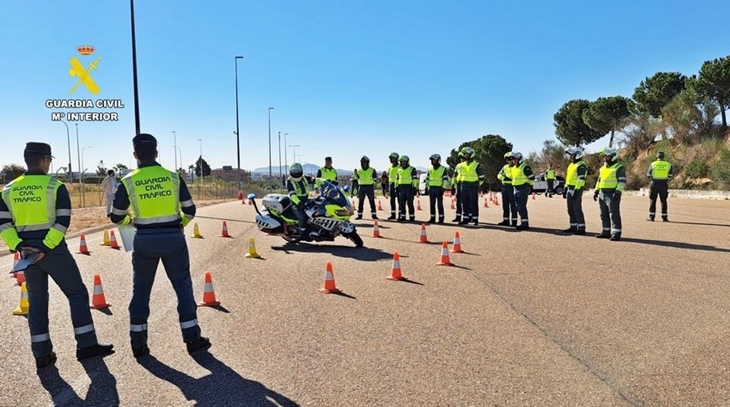 La Guardia Civil realiza pruebas en Mérida para formar parte de la Vuelta a España