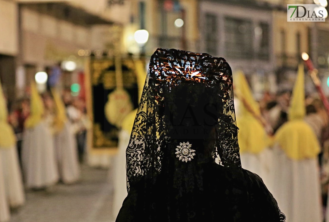 Las mejores imágenes del Lunes Santo en Badajoz