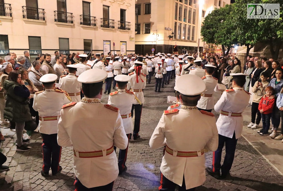 Las mejores imágenes del Lunes Santo en Badajoz