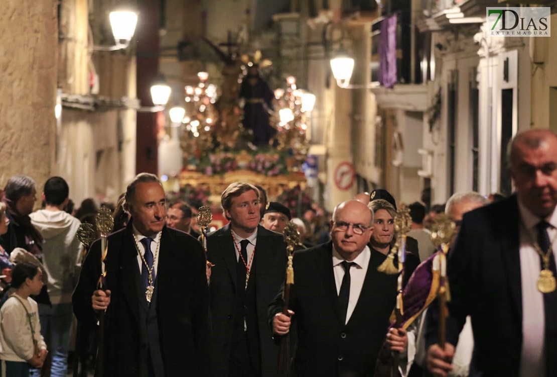 Las mejores imágenes del Lunes Santo en Badajoz