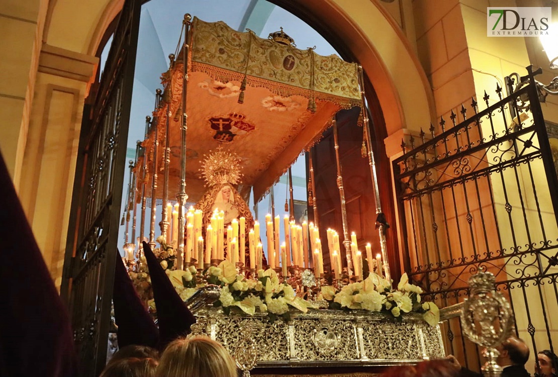 Las mejores imágenes del Martes Santo en Badajoz