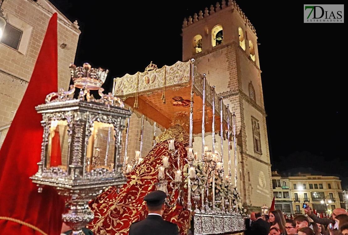 Las mejores imágenes del Martes Santo en Badajoz