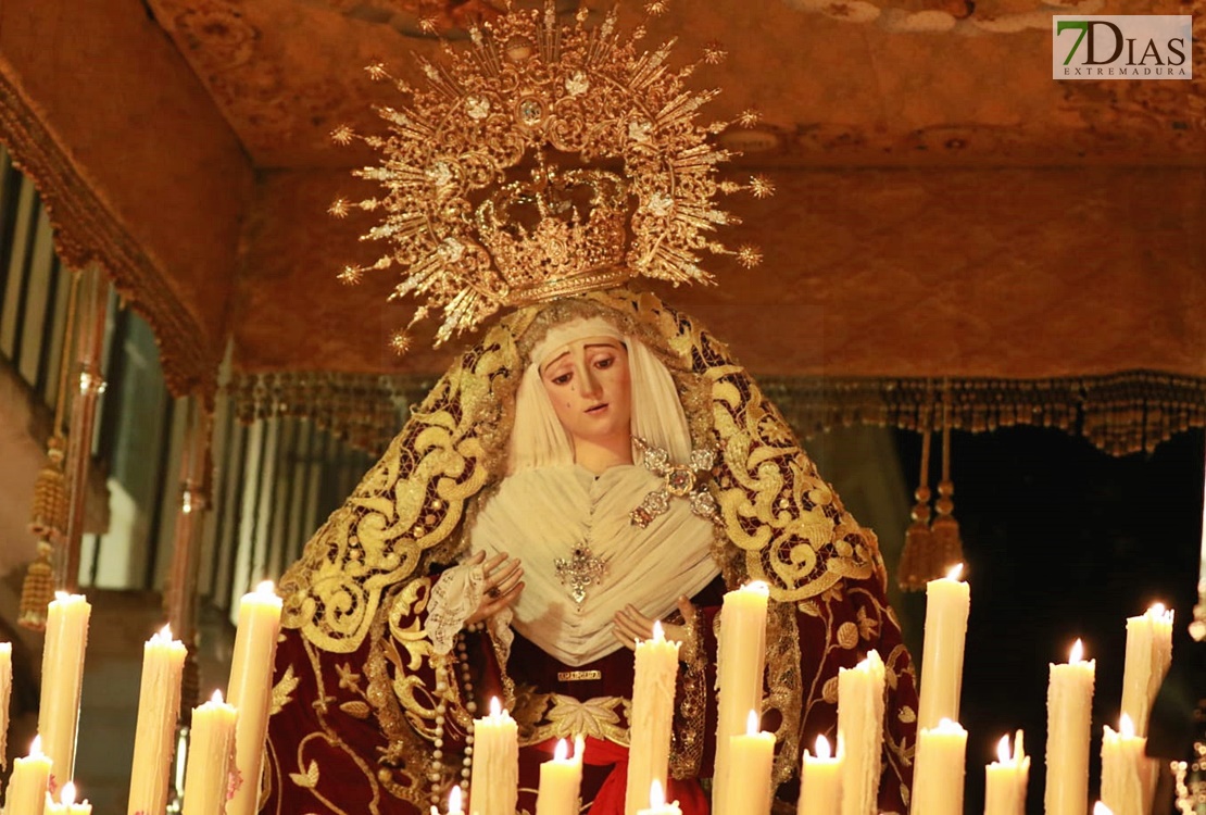 Las mejores imágenes del Martes Santo en Badajoz