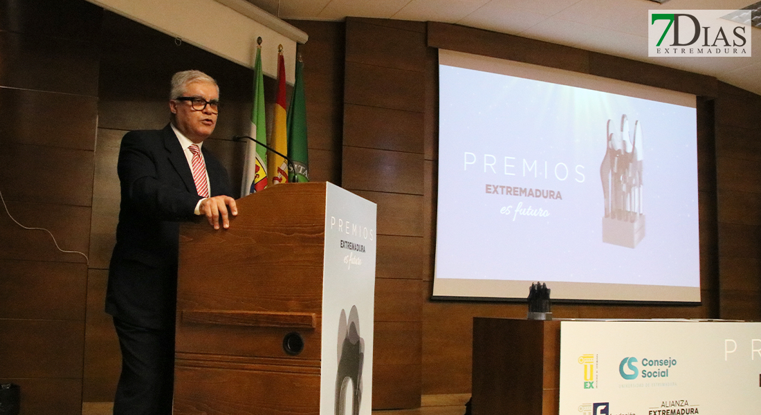 Entregan los premios &#39;Extremadura es futuro&#39;