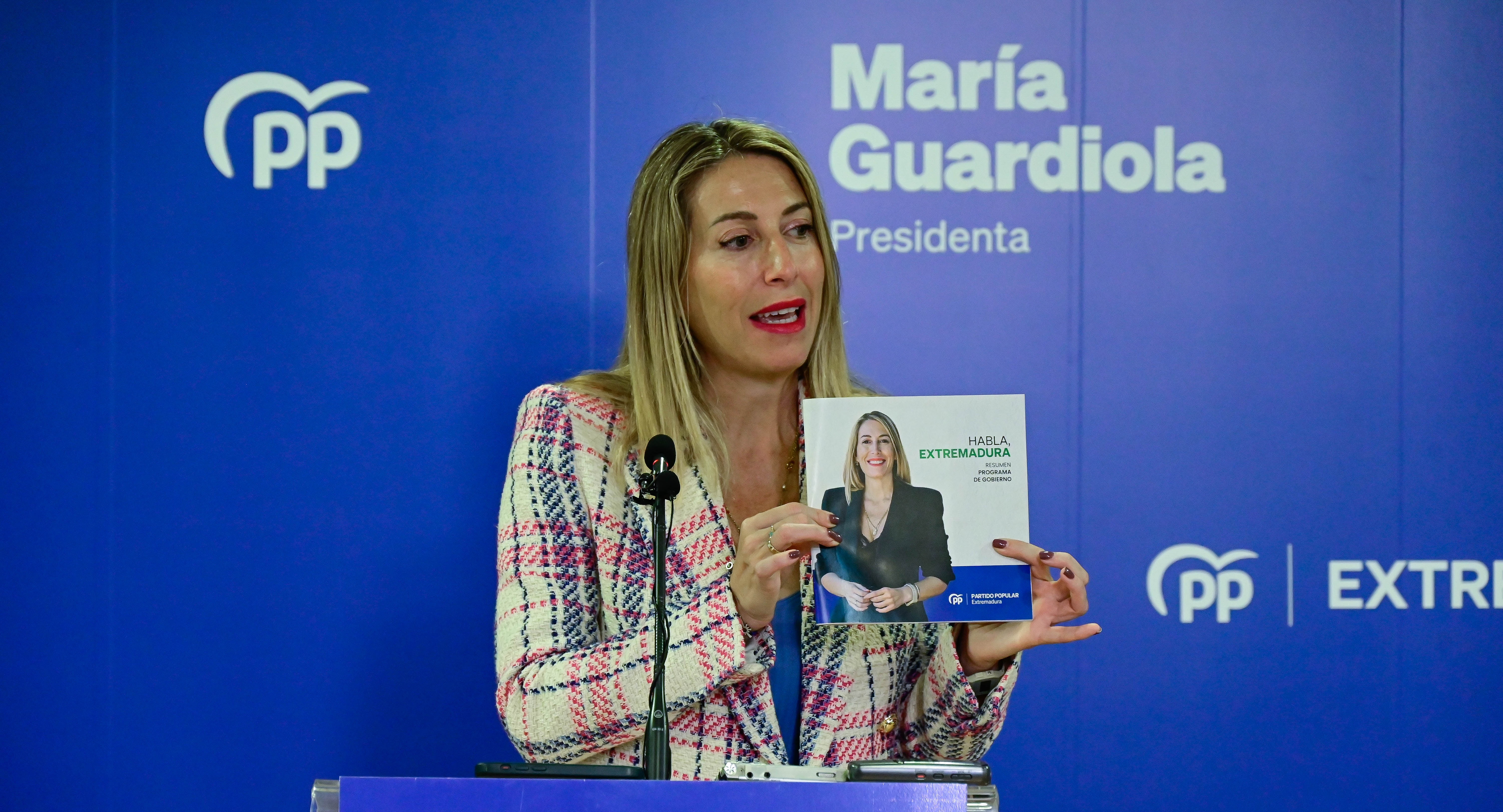 María Guardiola se presentará a la investidura para conseguir &quot;el cambio que piden los extremeños&quot;