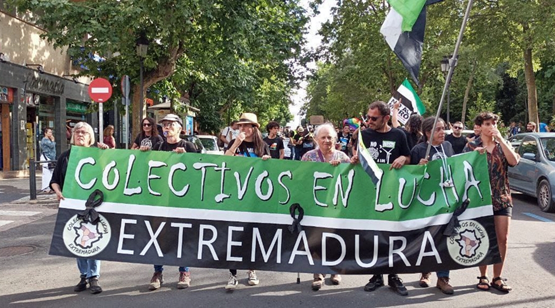 Manifestación al grito de “Extremadura Resistente, Dueña de Su Futuro y Su Presente”