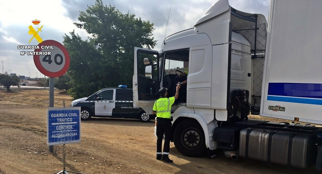 Un camionero quintuplica la tasa de alcohol en la N-435 a su paso por Badajoz