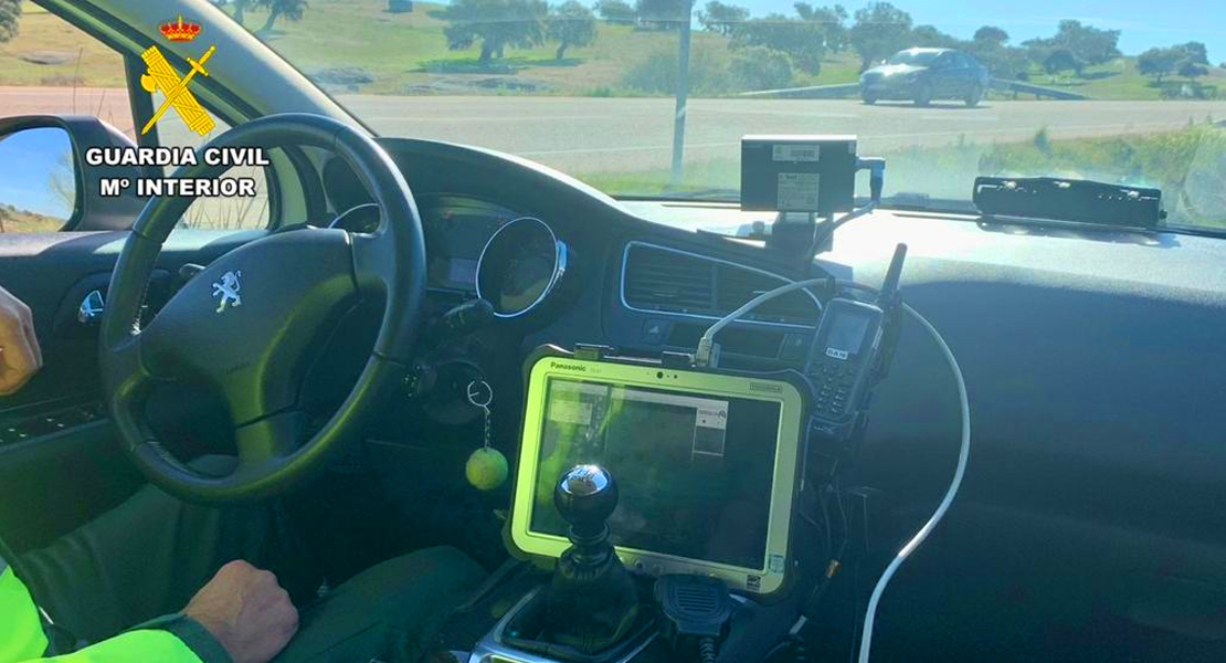 Pillado conduciendo a 182 km/h por la nacional Cáceres-Badajoz