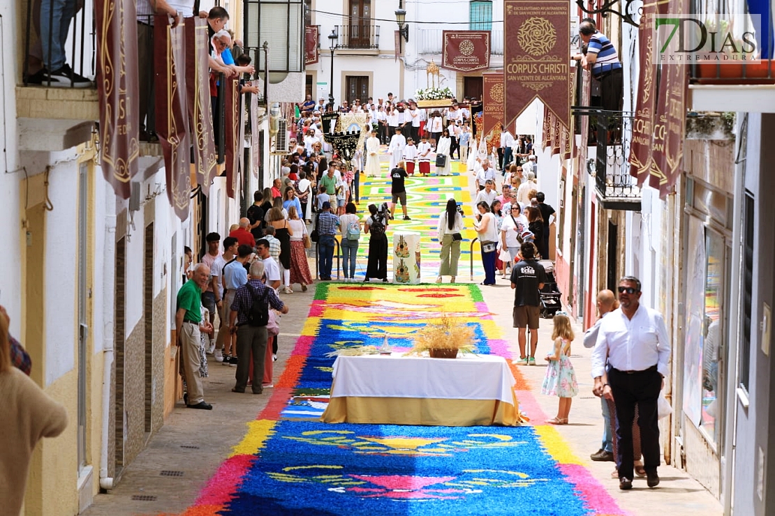 Imágenes del Corpus Christi en San Vicente de Alcántara 2023