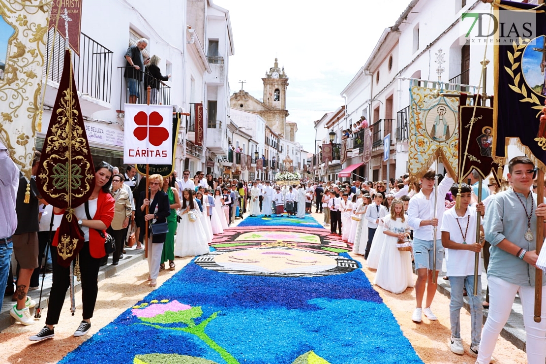 Imágenes del Corpus Christi en San Vicente de Alcántara 2023