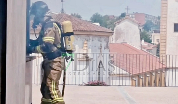 Vecinos de la Plaza Padre Eugenio: &quot;Estamos hartos de tanta desidia&quot;