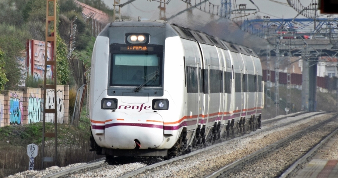 Viaje infernal, en plena ola de calor, en el tren extremeño