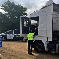 Un camionero quintuplica la tasa de alcohol en la N-435 a su paso por Badajoz