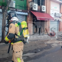 Incendio en una churrería en la barriada Suerte de Saavedra (Badajoz)