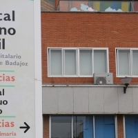 Un niño de 5 años grave por ahogamiento en una piscina de Badajoz