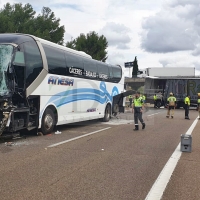 Imágenes del aparatoso accidente que ha provocado el corte en la A-5