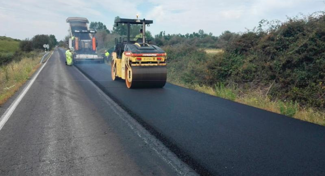 Mejoran la carretera de Montehermoso a Morcillo