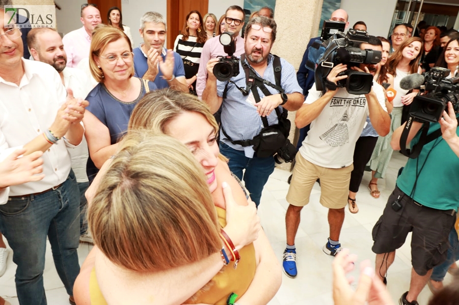 Imágenes que deja la investidura de María Guardiola en la Asamblea de Extremadura