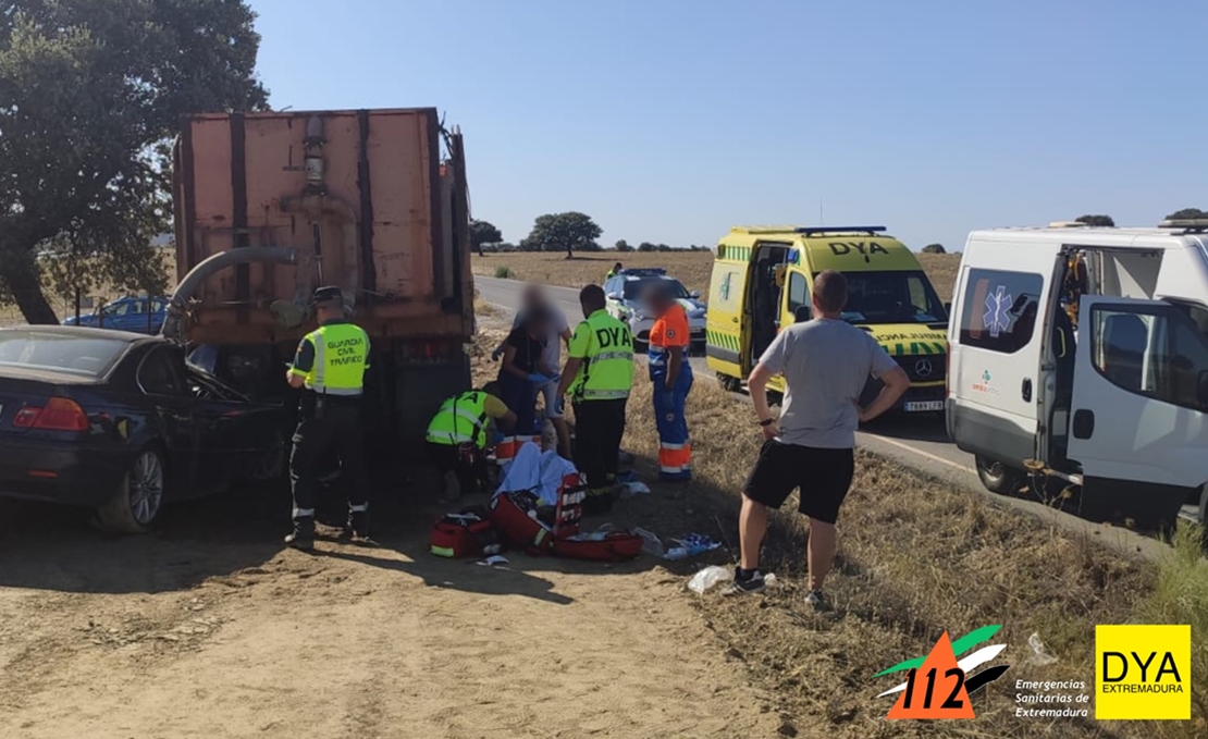 Una mujer grave trasladada hasta el Hospital de Cáceres tras un accidente