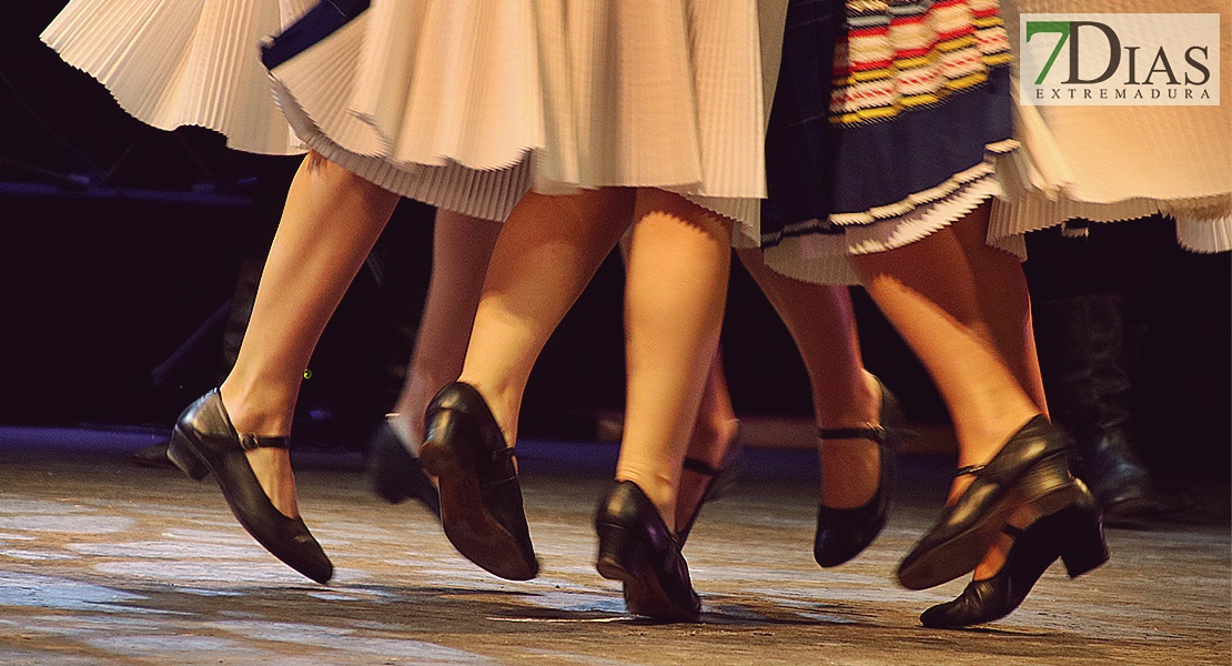 REPOR - Imágenes de la primera sesión del Festival Folklórico en Badajoz