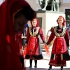 La Plaza de España testigo de la multiculturalidad del folklore