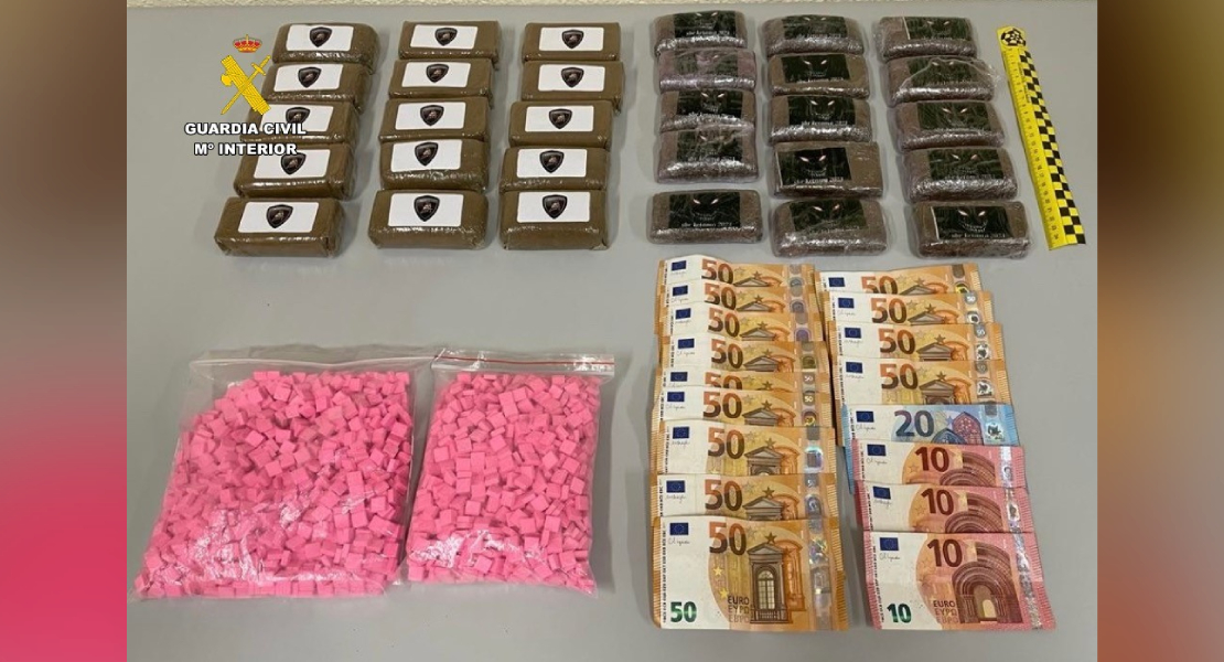 Interceptados 2.000 pastillas de éxtasis y 3 kilogramos de hachís en la A5