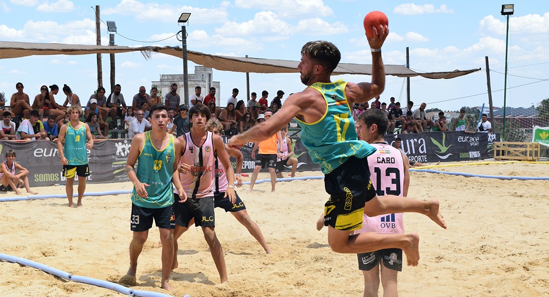 Finaliza el Open Alburquerque de balonmano playa