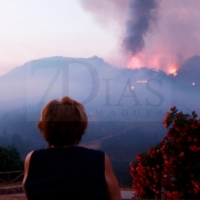 Desoladoras imágenes que deja el incendio de Portugal cerca de Extremadura