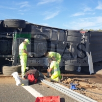 Un accidente con un tráiler corta la A-66 a la altura de Monesterio