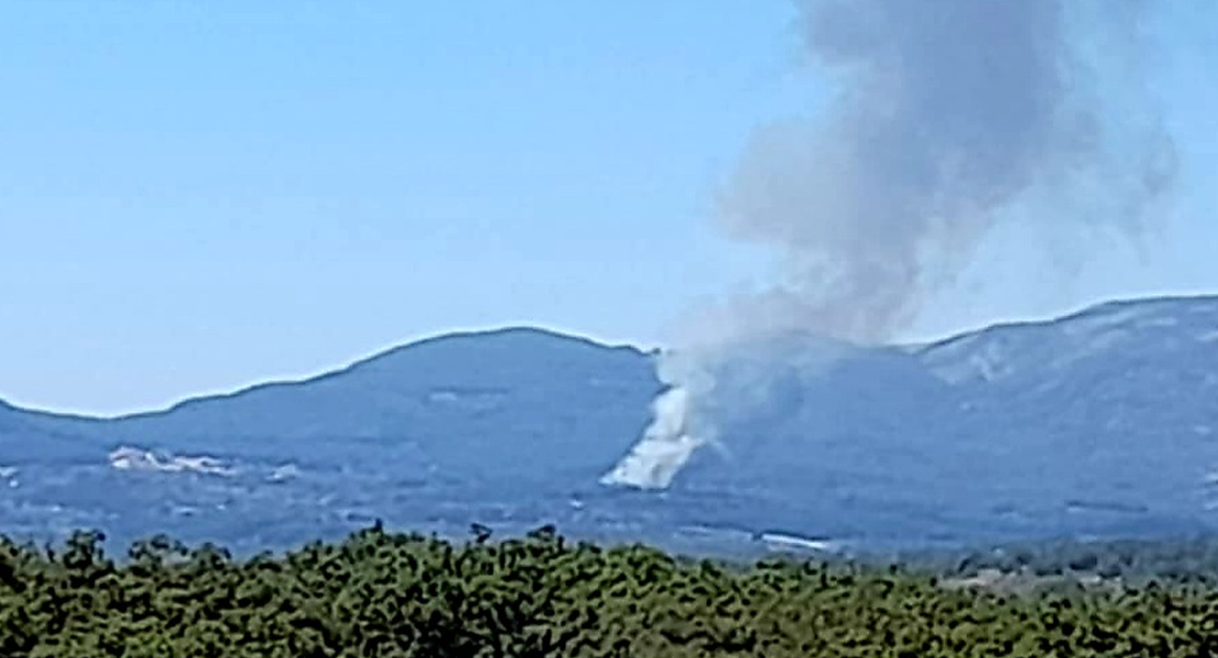 Un nuevo incendio forestal asola la Vera