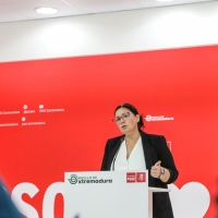 PSOE Extremadura: “Más de 2.100 escolares están sin comedor gratuito”