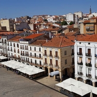 Se presenta en Cáceres el libro &#39;1968, el año de las revoluciones rotas&#39;