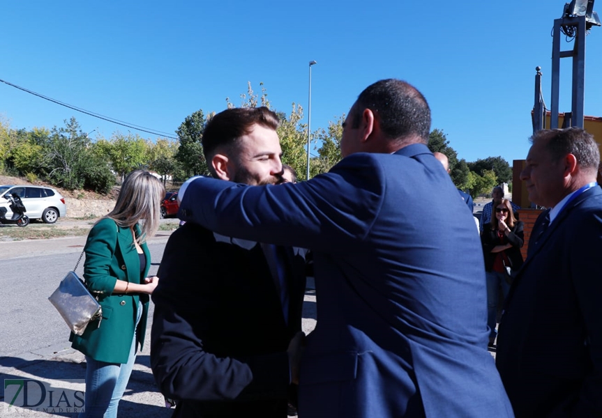 REPOR - Imágenes de la inauguración de la I Feria Cofrade en Jerez de los Caballeros