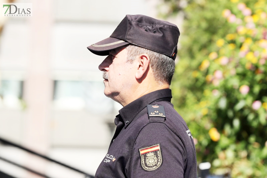 La Policía Nacional celebra su día en Badajoz