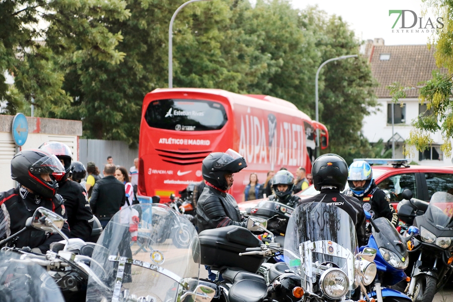 REPOR: Gran ambiente en el partido entre las leyendas del Atlético de Madrid y los veteranos del C.D. Badajoz