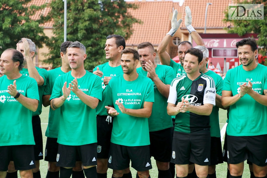 REPOR: Gran ambiente en el partido entre las leyendas del Atlético de Madrid y los veteranos del C.D. Badajoz