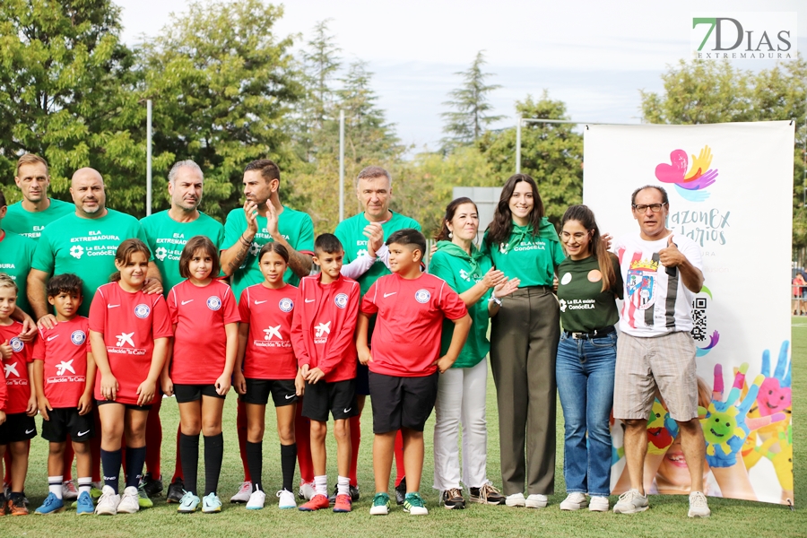 REPOR: Gran ambiente en el partido entre las leyendas del Atlético de Madrid y los veteranos del C.D. Badajoz