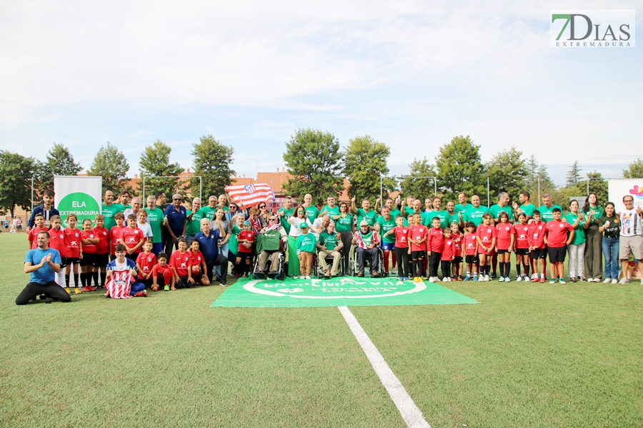 REPOR: Gran ambiente en el partido entre las leyendas del Atlético de Madrid y los veteranos del C.D. Badajoz