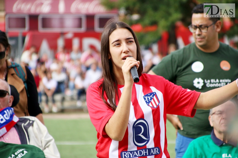 REPOR: Gran ambiente en el partido entre las leyendas del Atlético de Madrid y los veteranos del C.D. Badajoz