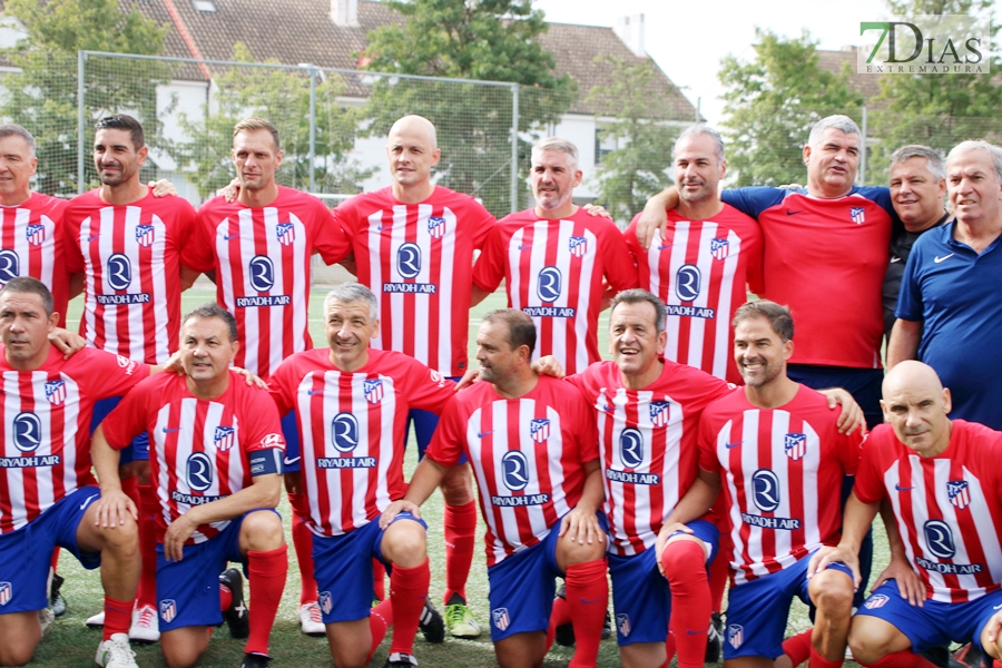 REPOR: Gran ambiente en el partido entre las leyendas del Atlético de Madrid y los veteranos del C.D. Badajoz