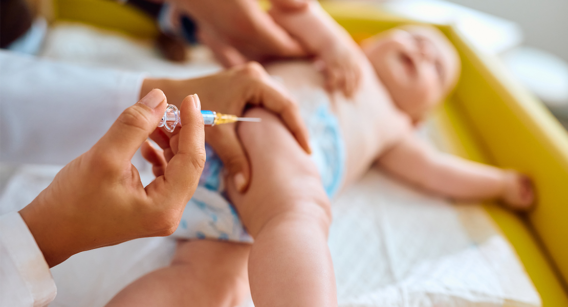 Arranca la vacunación de bebés frente a la bronquiolitis en Extremadura