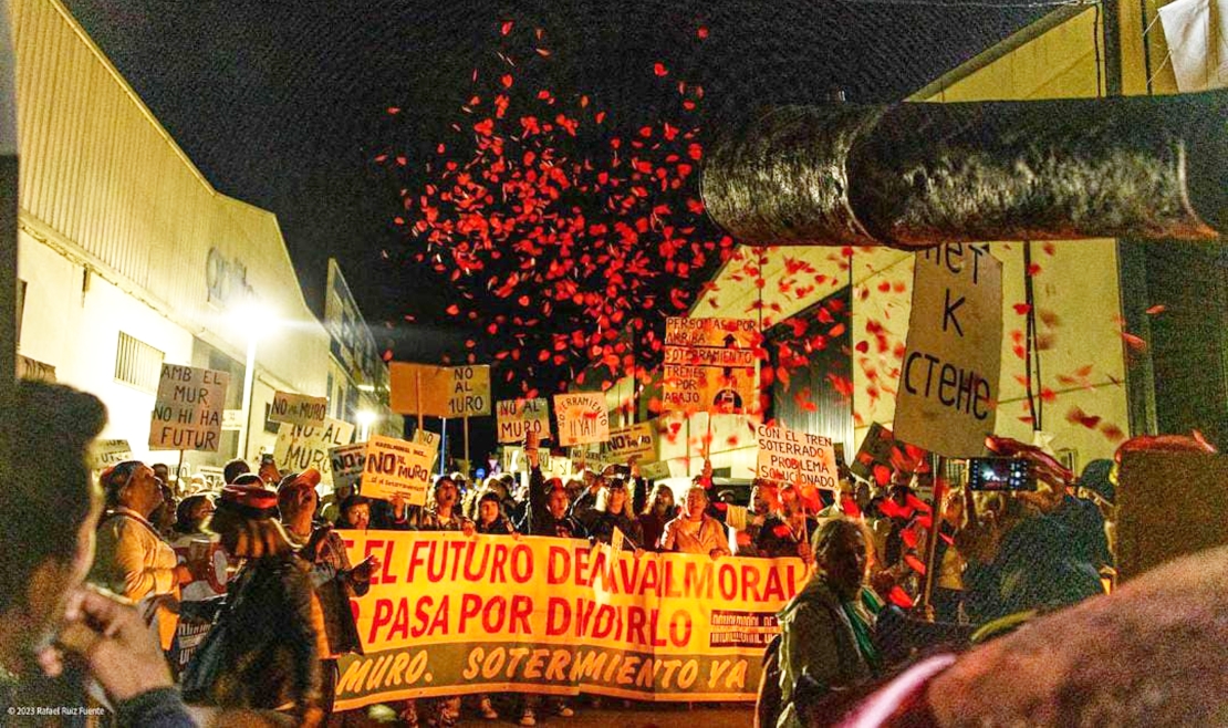 Niegan que la plataforma “No al Muro, soterramiento ya” causara una avería en el tren