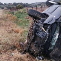 Bomberos del CPEI excarcelan a dos personas tras accidentarse en la BA-078 (BA)