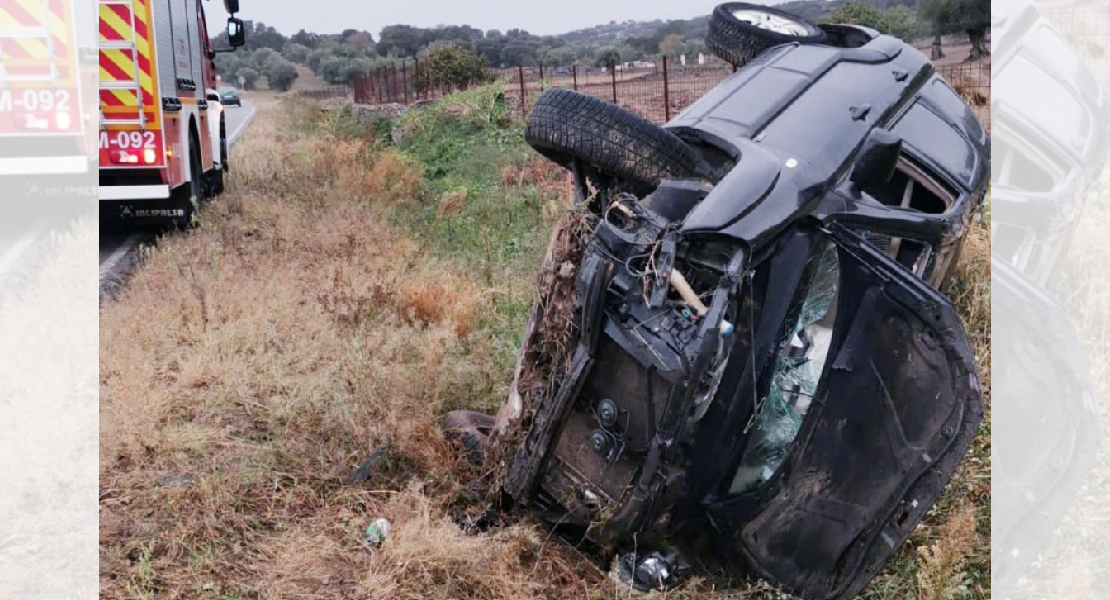 Bomberos del CPEI excarcelan a dos personas tras accidentarse en la BA-078 (BA)