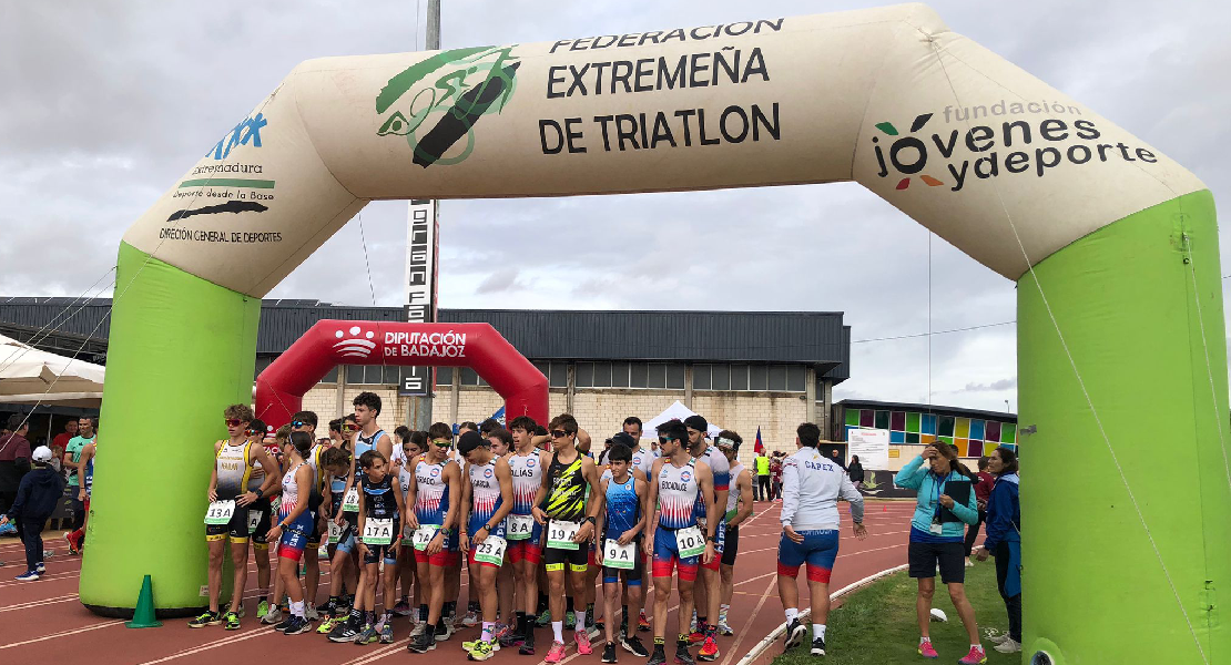 Éxito de participación en el I Duatlón por Relevos Villafranca de los Barros